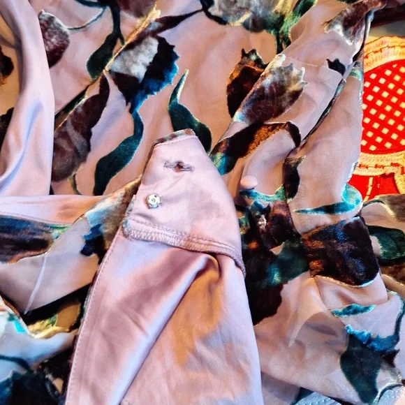 Willow & Clay Rayon Blouse Size S - Picture 7 of 8